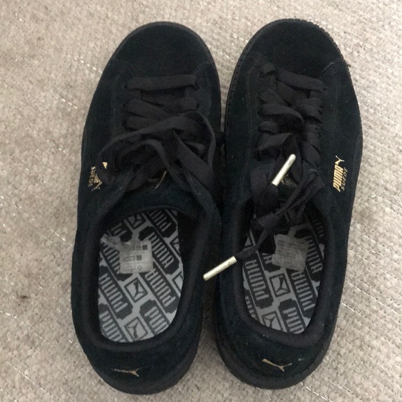 Puma suede platform shoes size 9 black - Picture 6 of 7